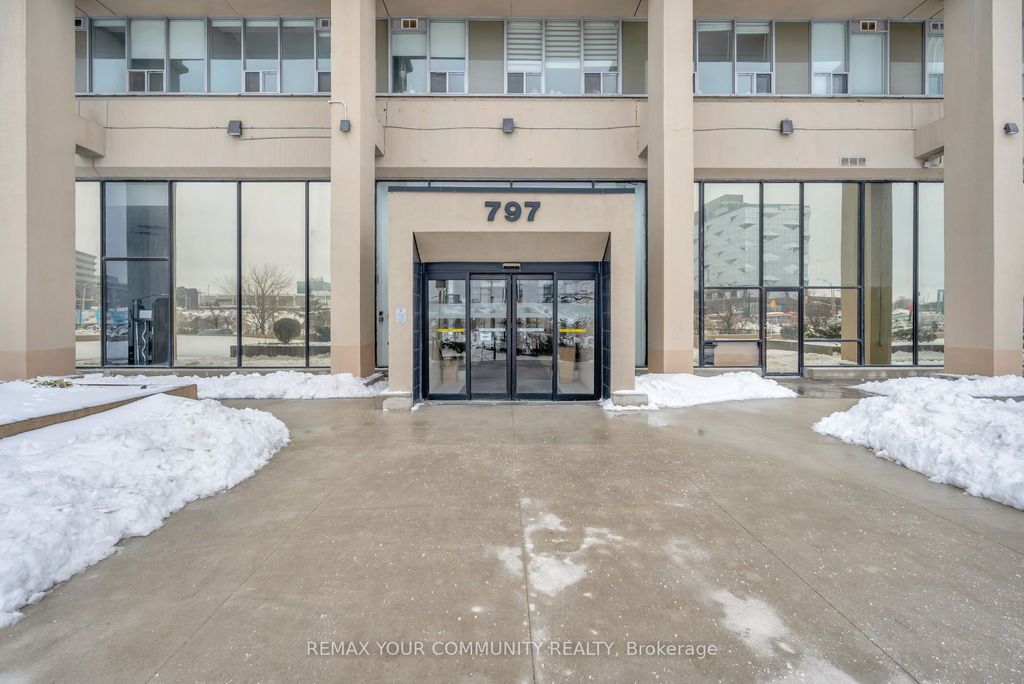 Photo of 797 Don Mills Road #Lph06, Toronto, ON M3C 1V1 (MLS # C12952204)