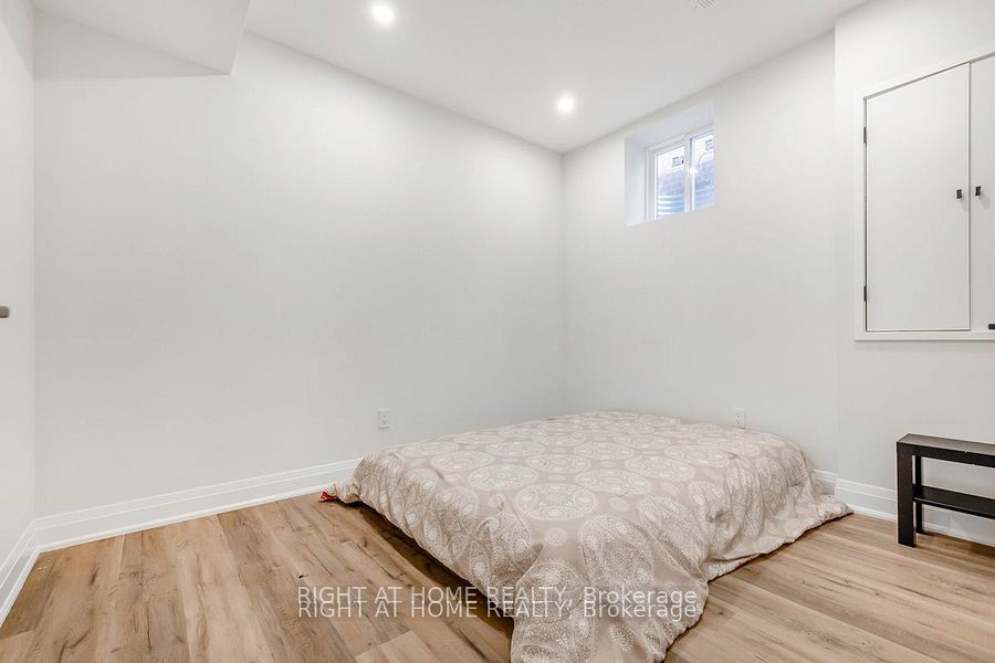 61 Isaiah Drive W (Basement)