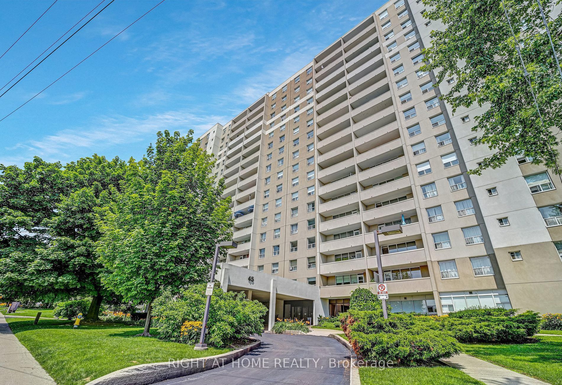 45 Southport Street 1102