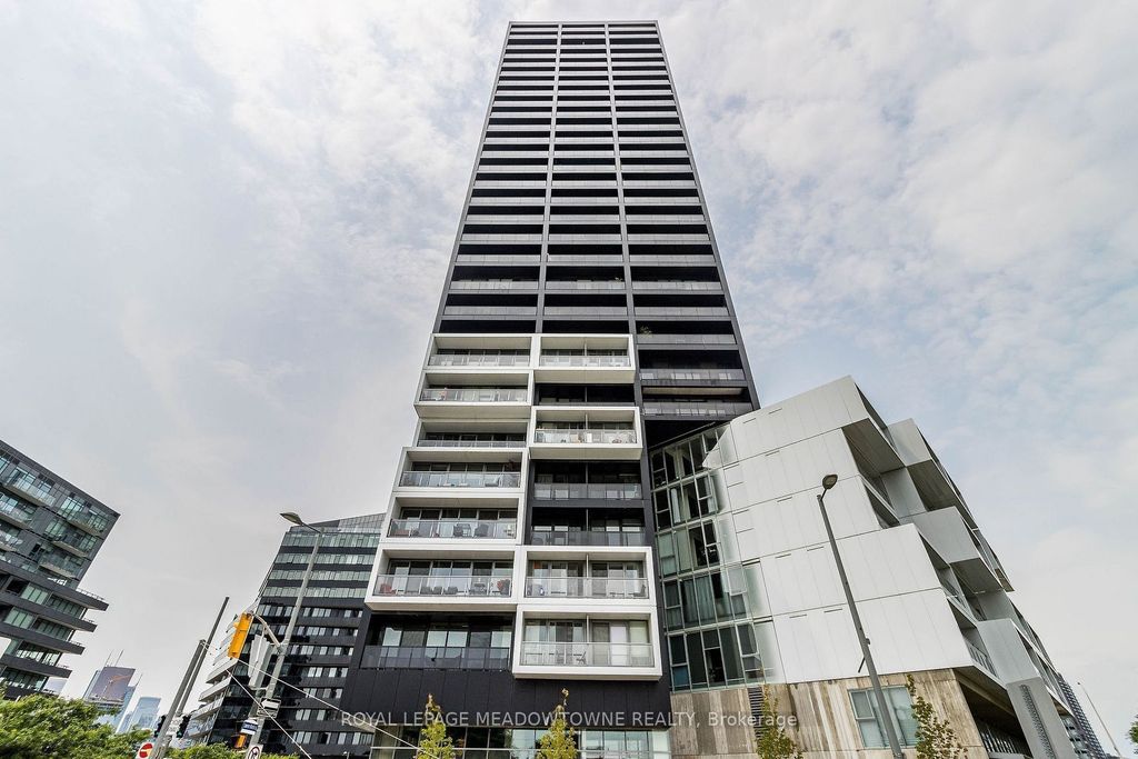 Photo of 170 Bayview Avenue #2104, Toronto, ON M5A 0M4 (MLS # C12457847)