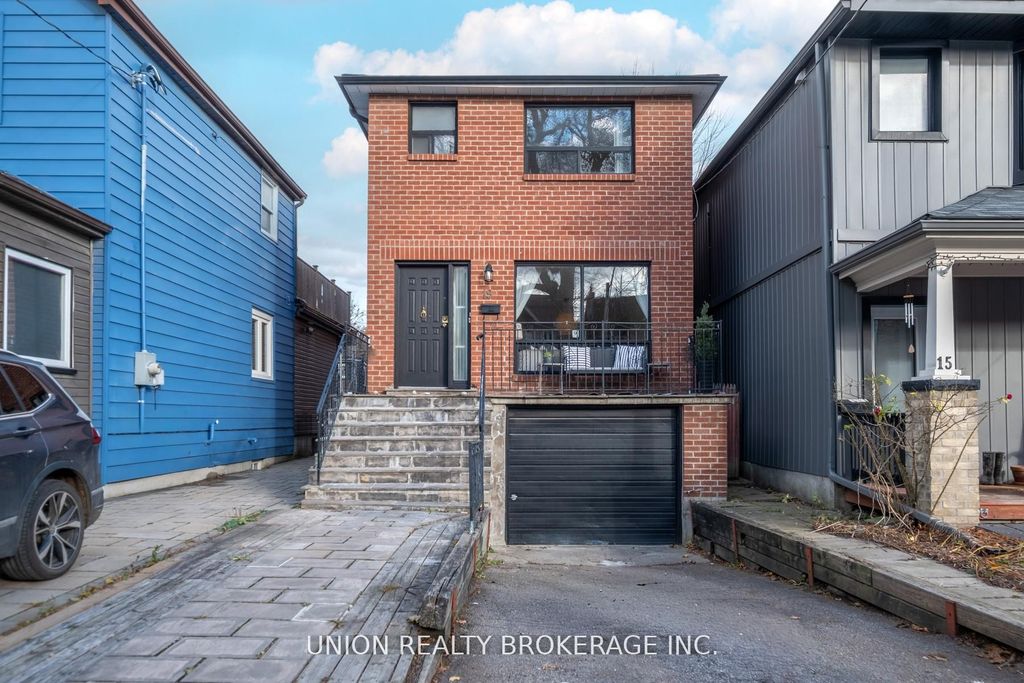 Photo of 19 Ashdale Avenue, Toronto, ON M4L 2Y6 (MLS # E12593210)