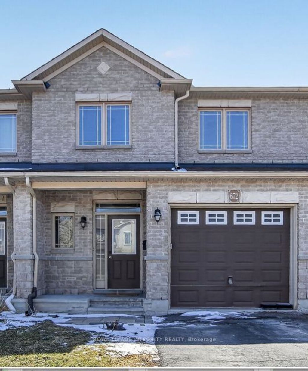 Photo of 672 Pepperville Crescent E, Kanata, ON K2M 0E4 (MLS # X12976904)