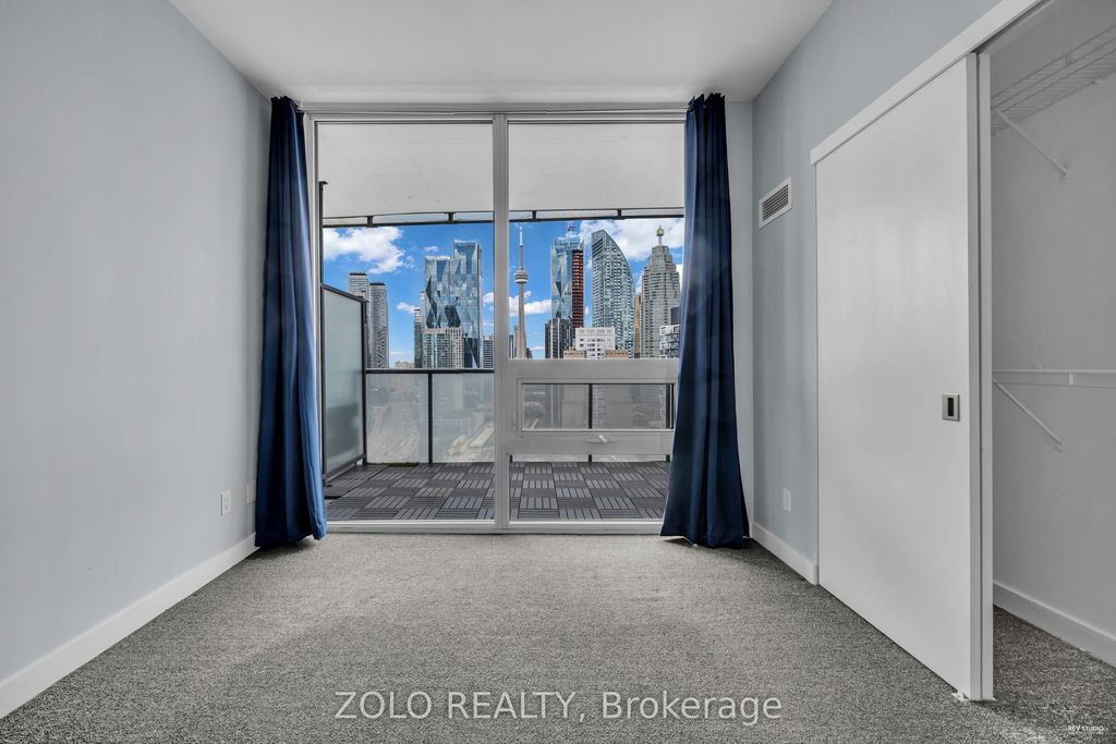 Photo of 1 Market Street #2412, Toronto, ON M5E 0A2 (MLS # C12378315)
