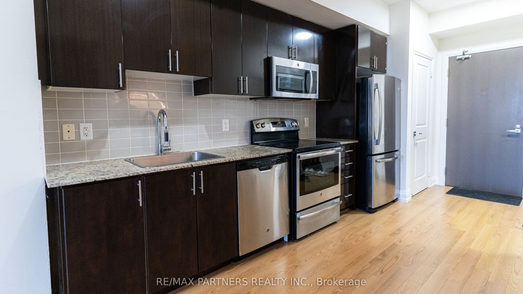 Photo of 7171 Yonge Street #1903, Markham, ON L3T 0C5 (MLS # N12455788)
