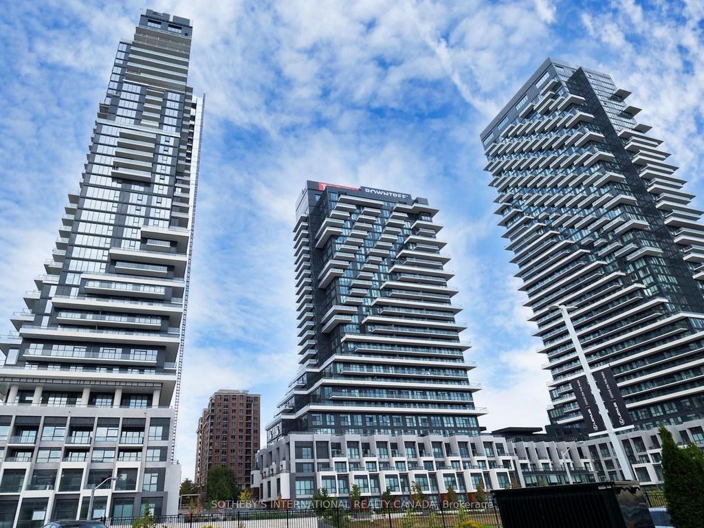 Photo of 30 Inn On the Park Drive #518, Toronto, ON M3C 0P7 (MLS # C12244249)