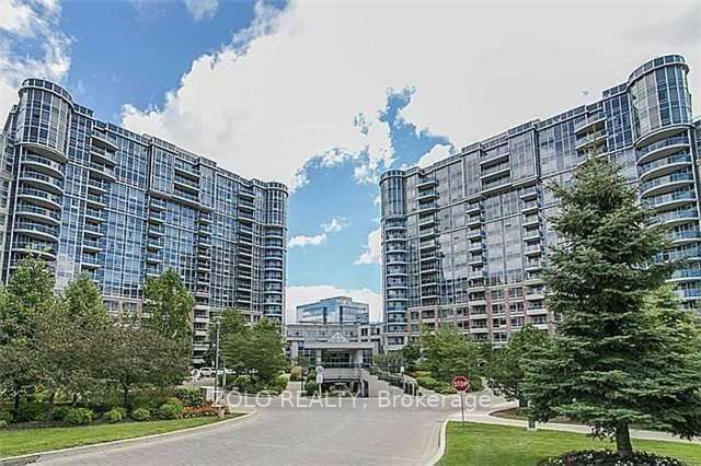 33 Cox Boulevard 318
