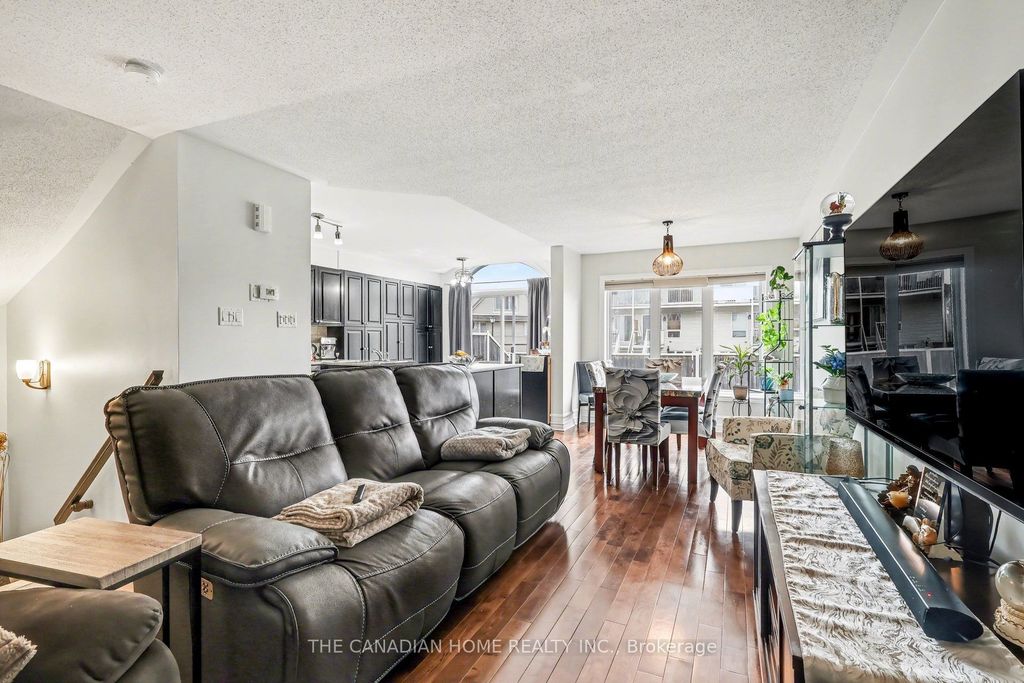 Photo of 265 Wildcliff Way, Orleans - Cumberland and Area, ON K4A 0L4 (MLS # X12954388)