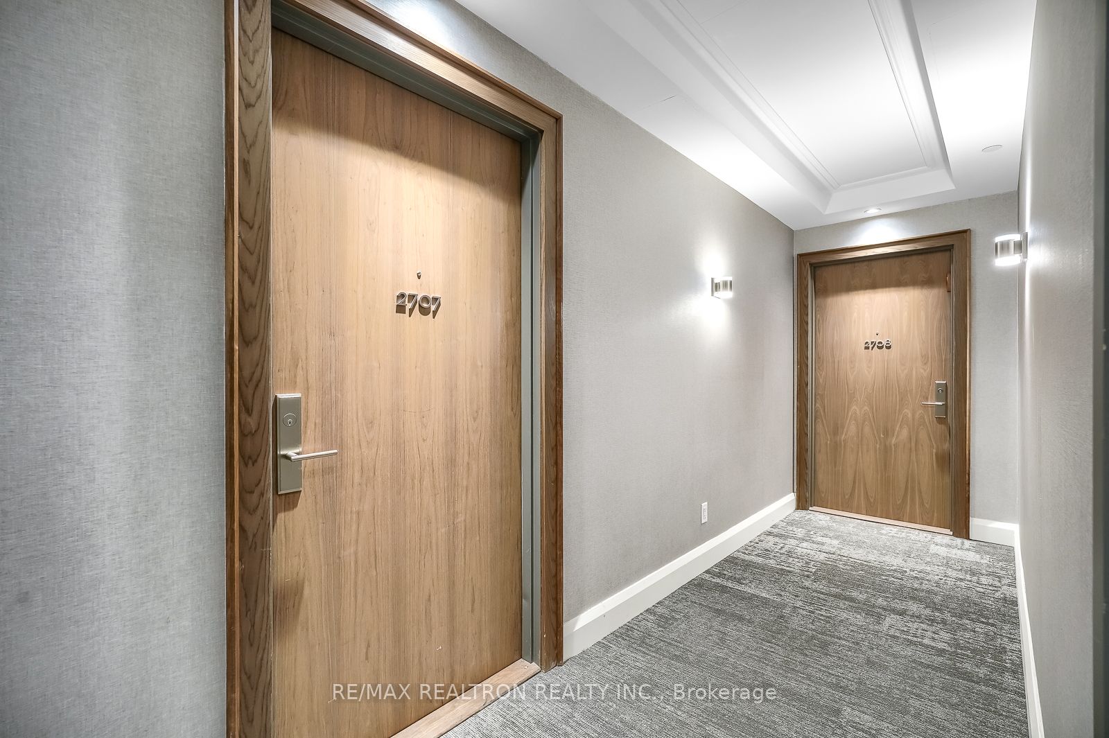 1 Grandview Avenue 2707