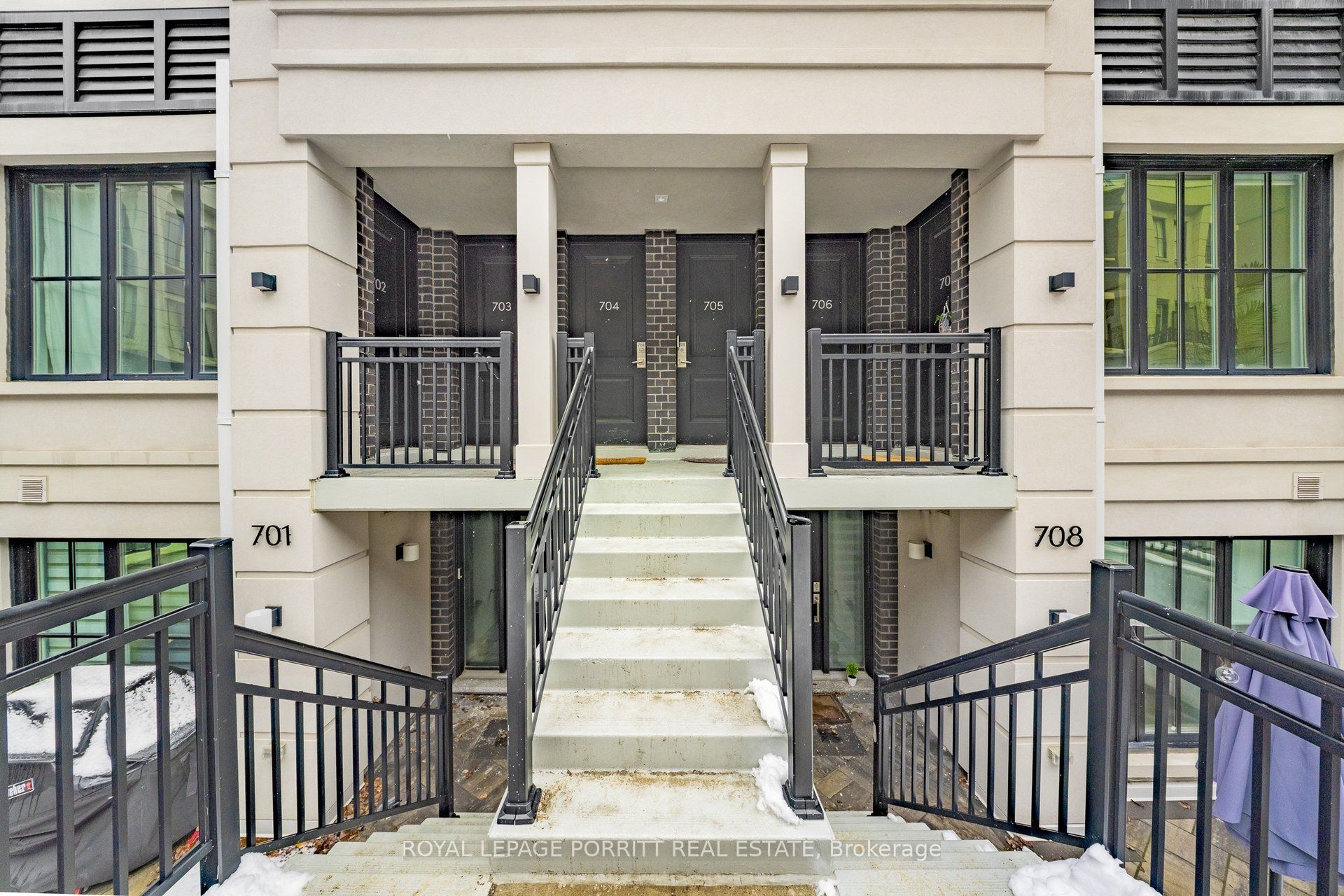 665 Cricklewood Drive 707