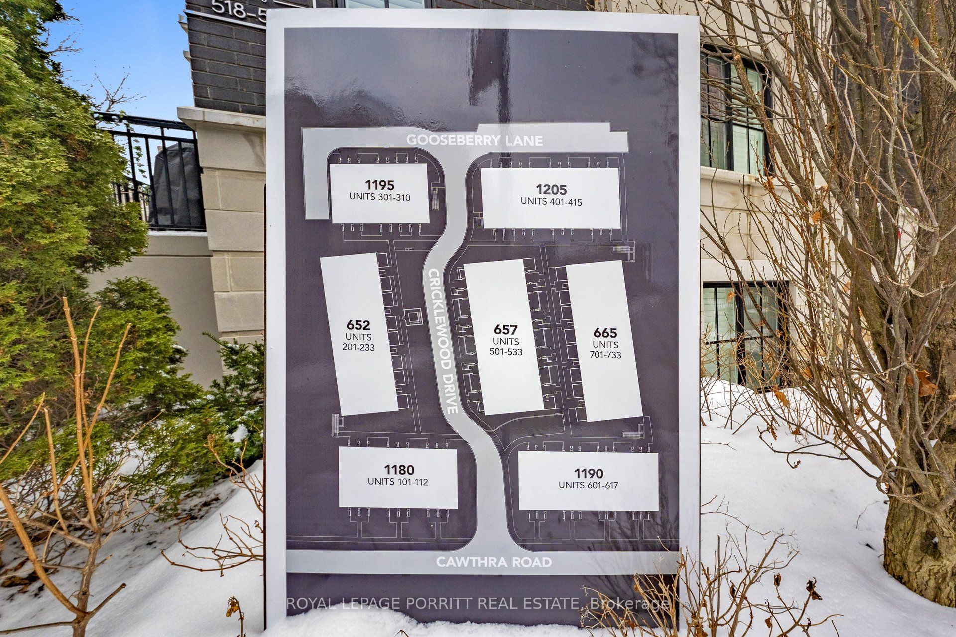 665 Cricklewood Drive 707