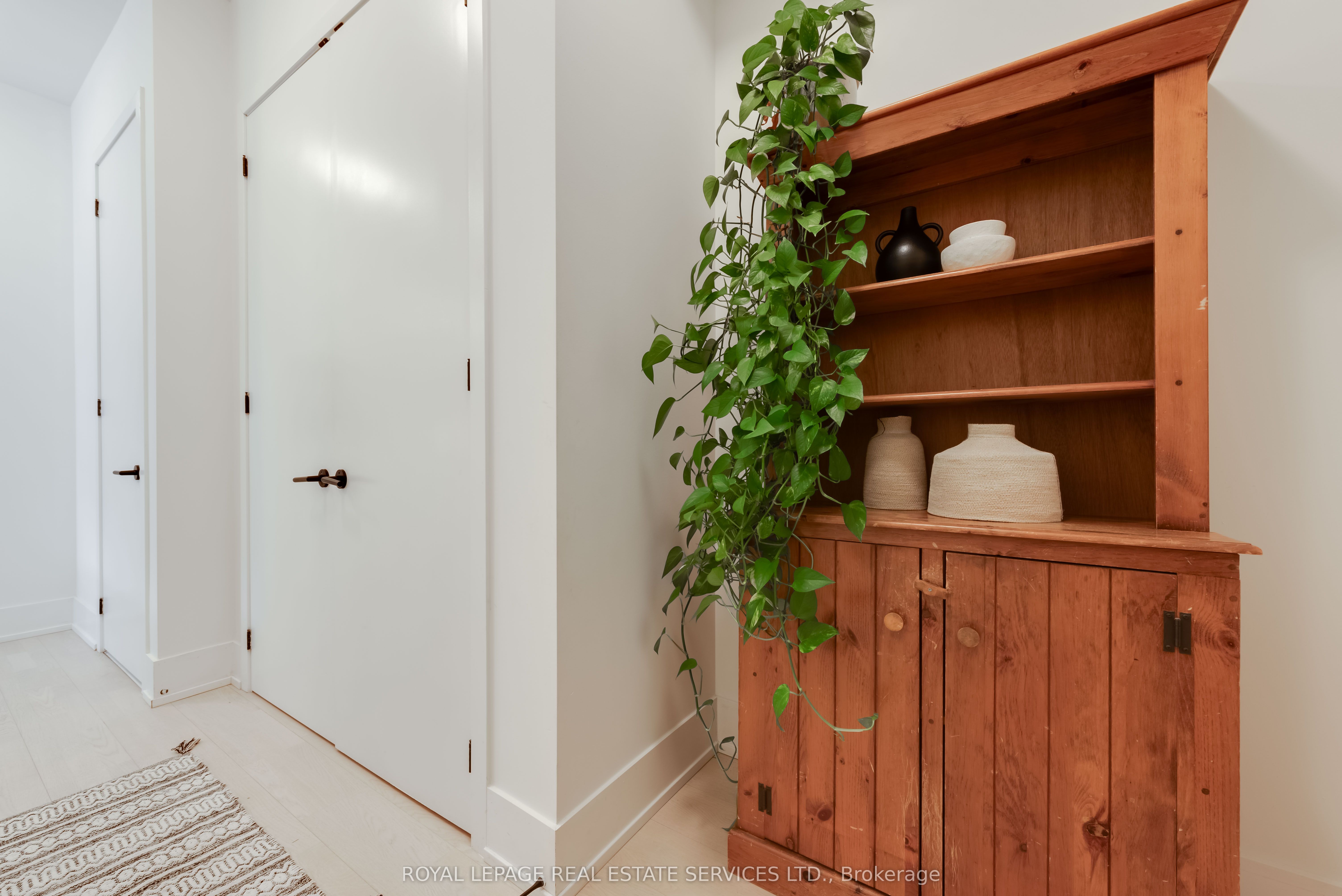 14 Dewhurst Boulevard 101