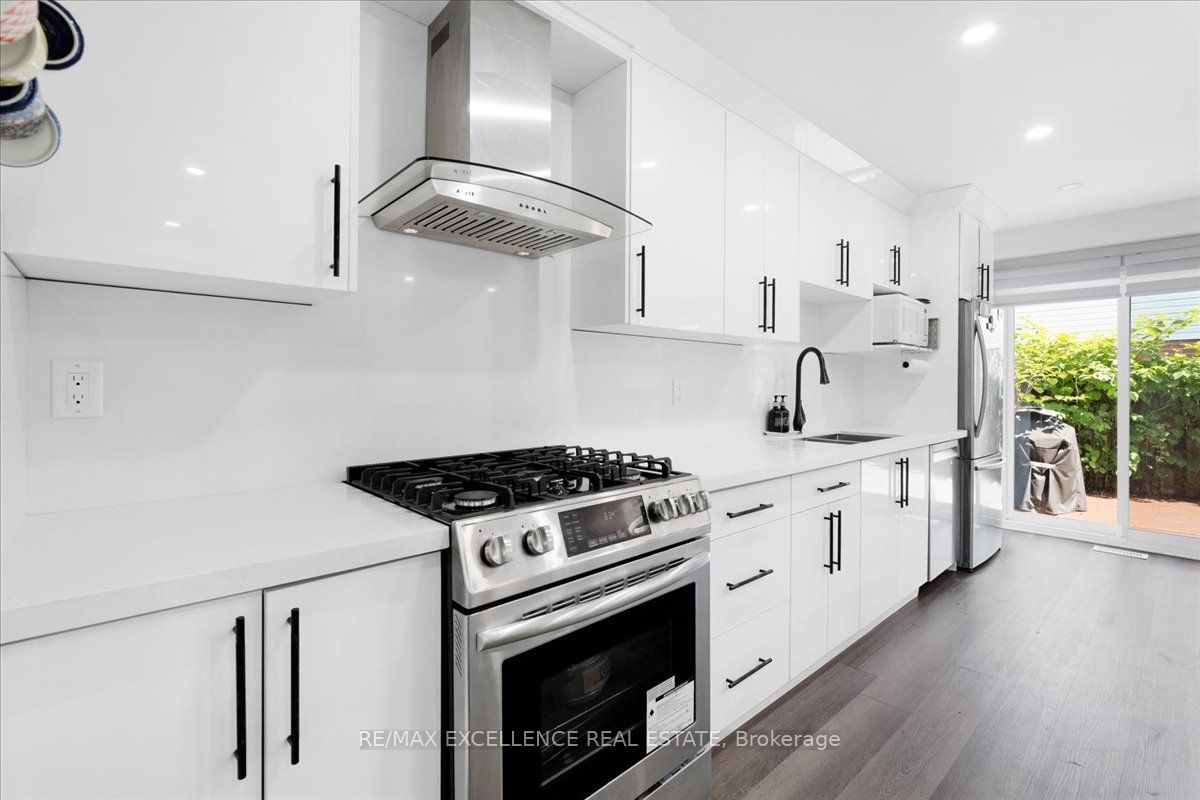 1240 Westview Terrace 14