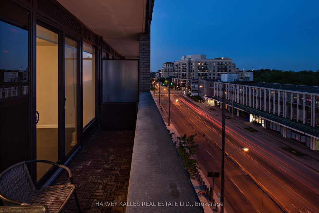 Photo of 4208 Dundas Street W #412, Toronto, ON M8X 0B1 (MLS # W13224596)