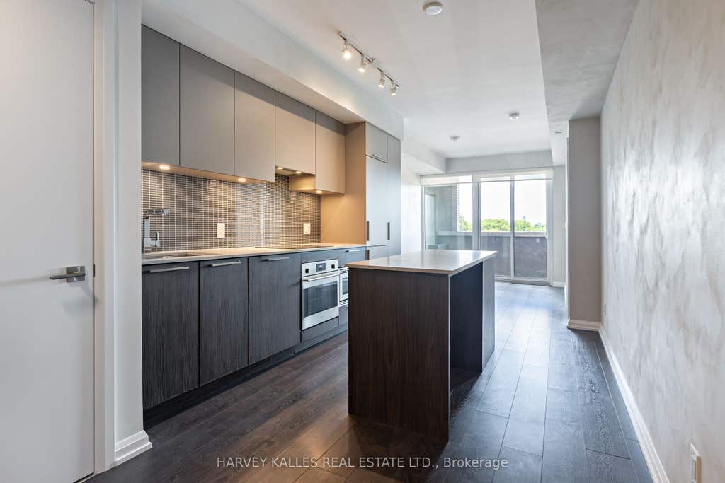 Photo of 4208 Dundas Street W #412, Toronto, ON M8X 0B1 (MLS # W13224596)