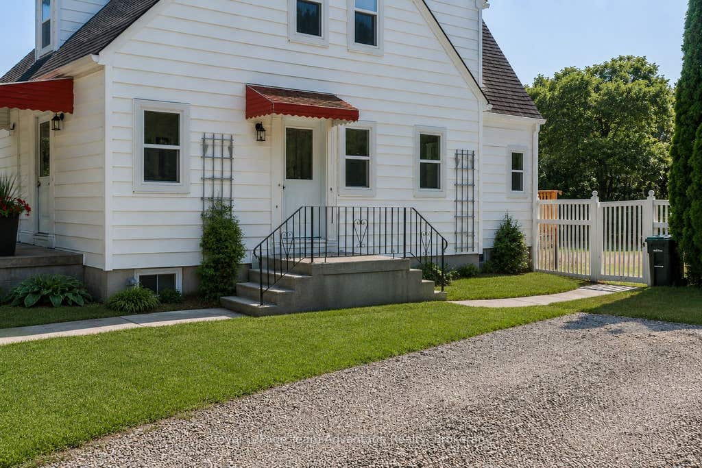 Photo of 9 Houden Street, Springwater, ON L0L 1P0 (MLS # S13645336)