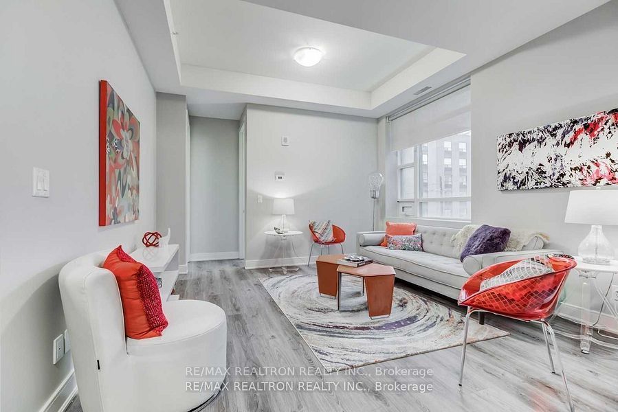 150 Main Street W 516