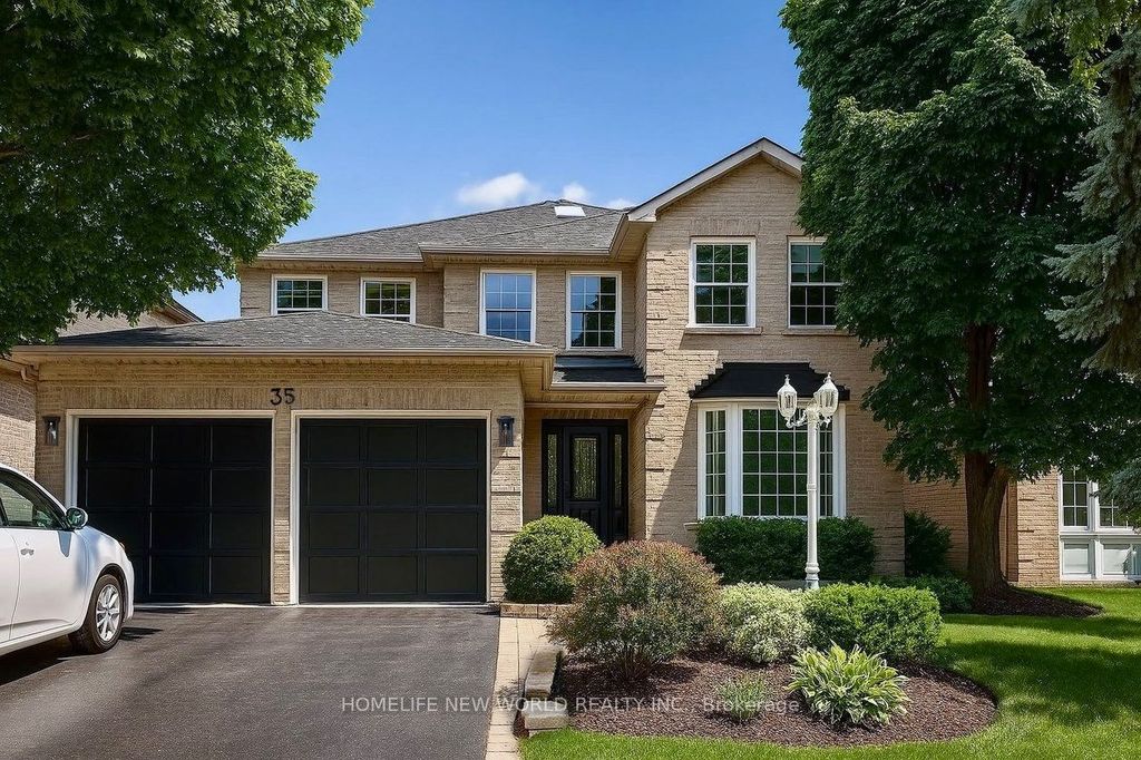 Photo of 35 Chipperfield Crescent, Whitby, ON L1R 1P1 (MLS # E12415510)