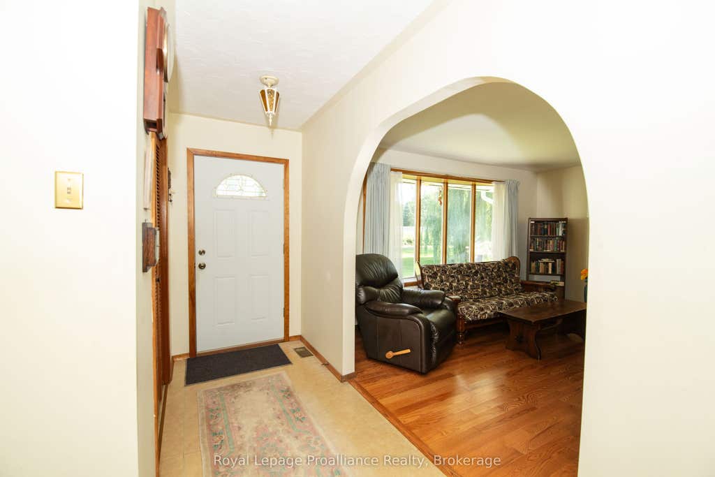 Photo of 47 Shannon Road, Belleville, ON K0K 2V0 (MLS # X13691166)
