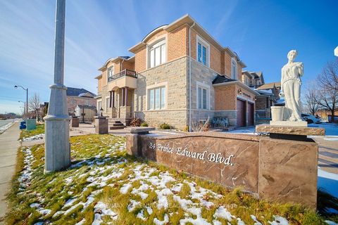 24 Prince Edward Boulevard Brampton ON L6P 2N8