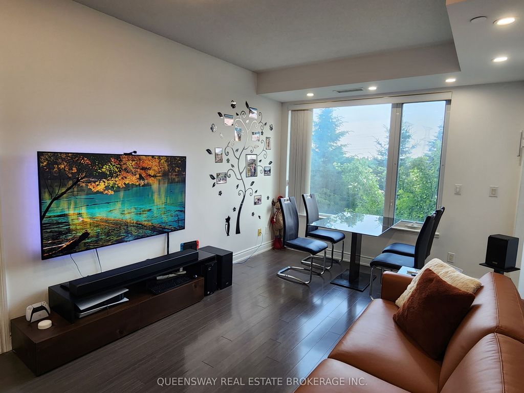 Photo of 277 Souith Park Road #209, Markham, ON L3T 0B7 (MLS # N12760318)