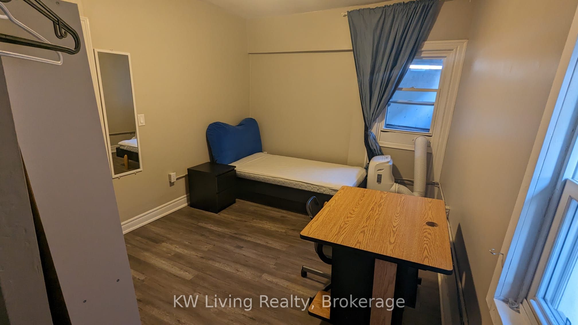 27 Kensington Avenue