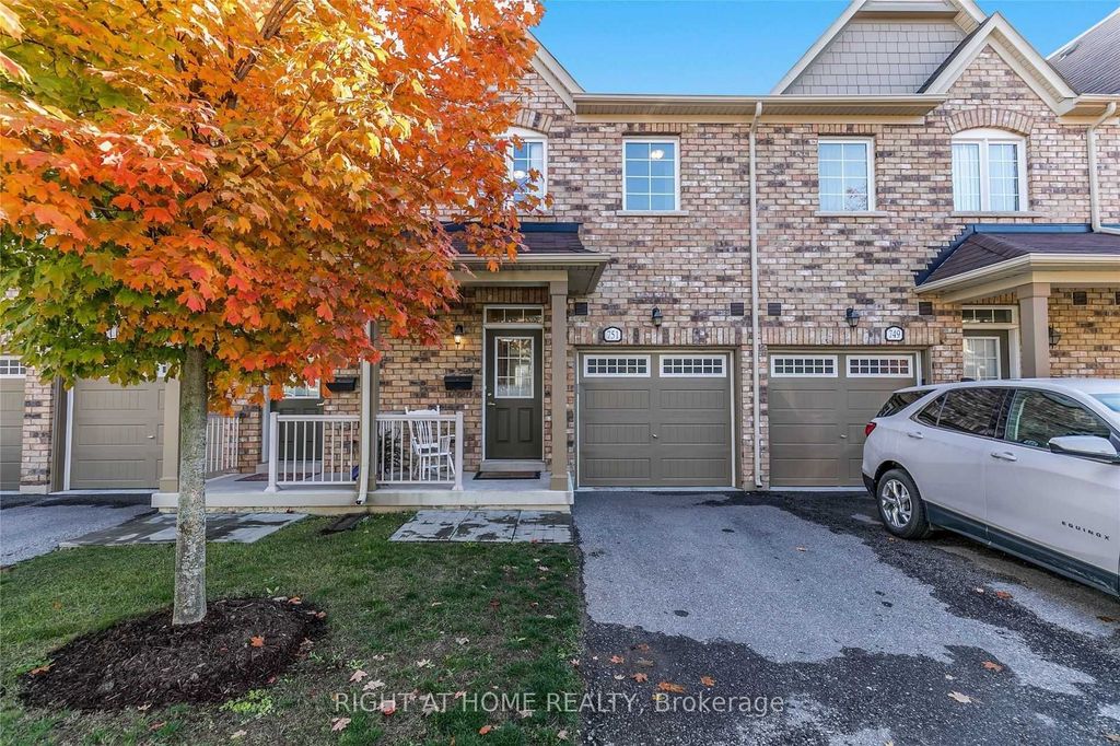 Photo of 751 Wendy Culbert Crescent #23, Newmarket, ON L3X 0E9 (MLS # N12604736)