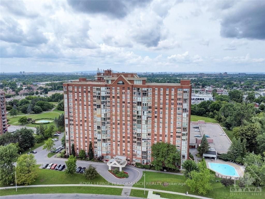 Photo of 2760 CAROUSEL Crescent #1209, Blossom Park - Airport and Area, ON K1T 2N4 (MLS # X12858810)
