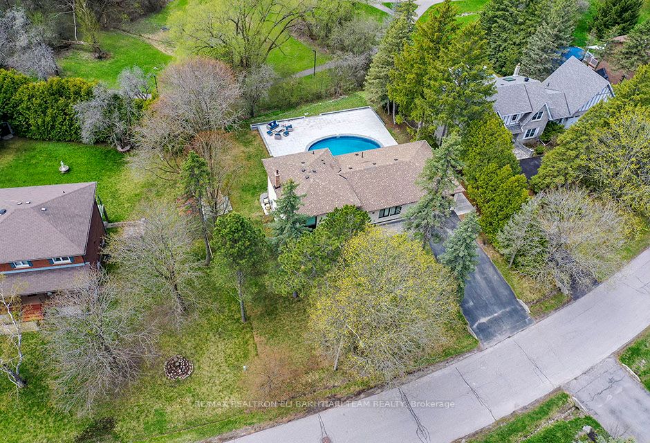 56 Cynthia Crescent
