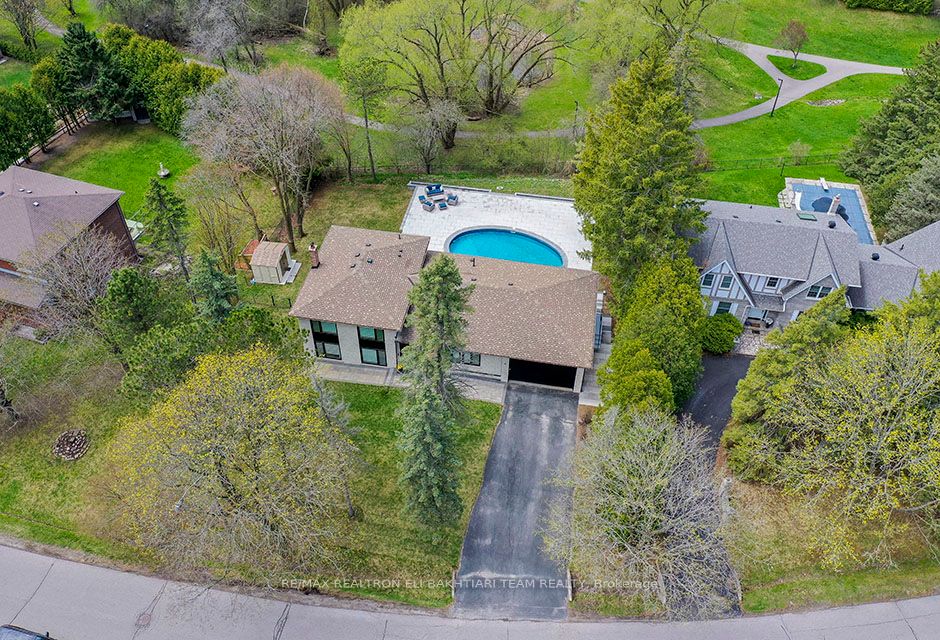 56 Cynthia Crescent