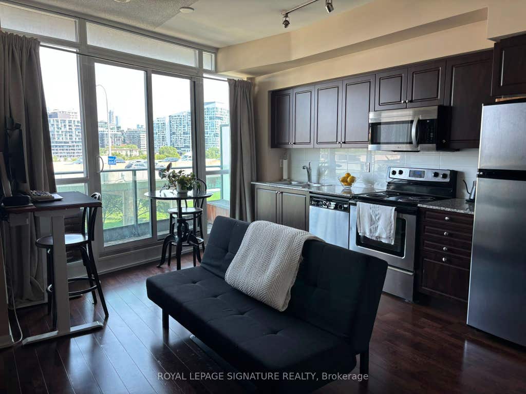 Photo of 209 Fort York Boulevard #868, Toronto, ON M5V 4A1 (MLS # C13596266)