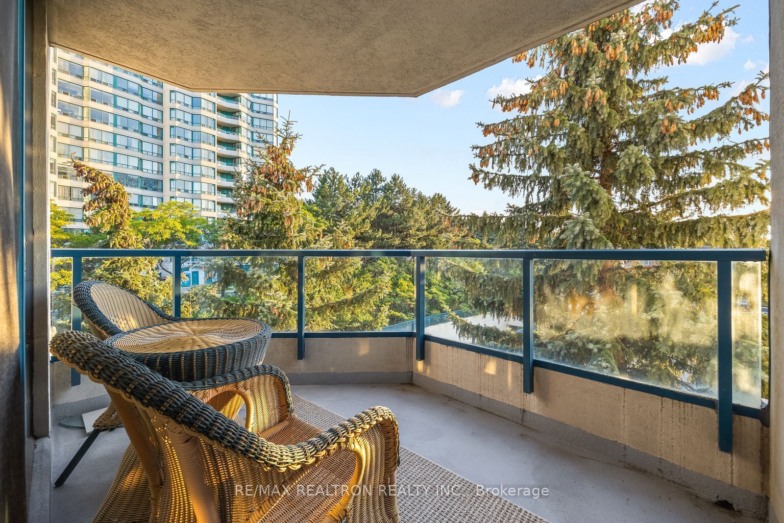 7300 Yonge Street 510