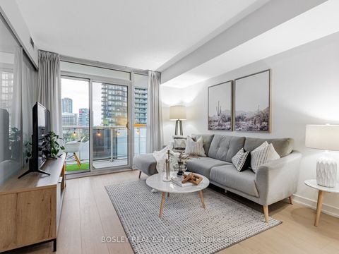 75 Queens Wharf Road 811 Toronto ON M5V 0J8