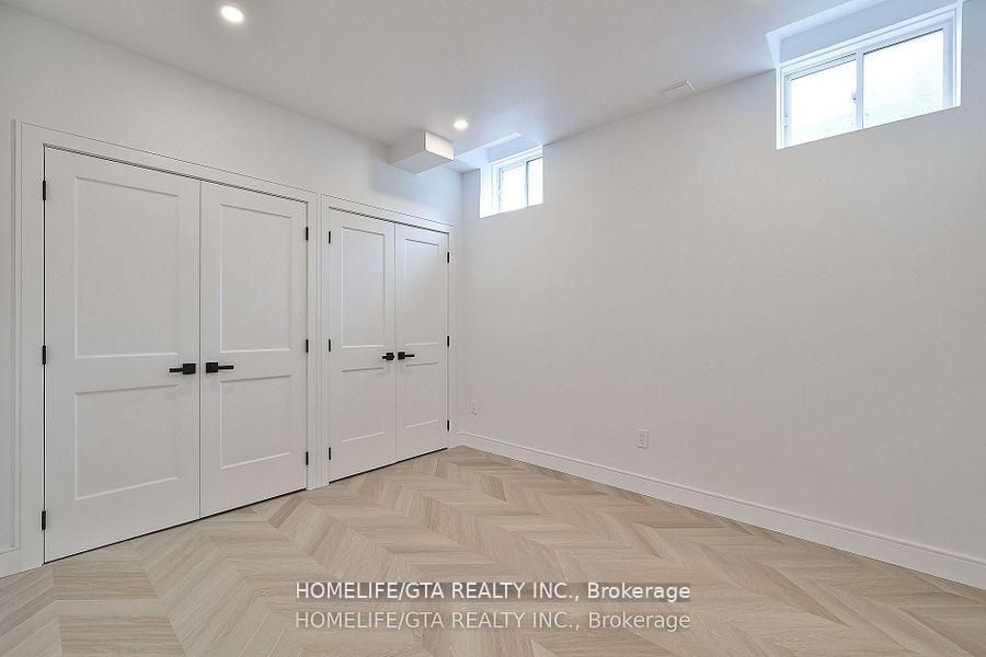 17 Couloir Drive Basement