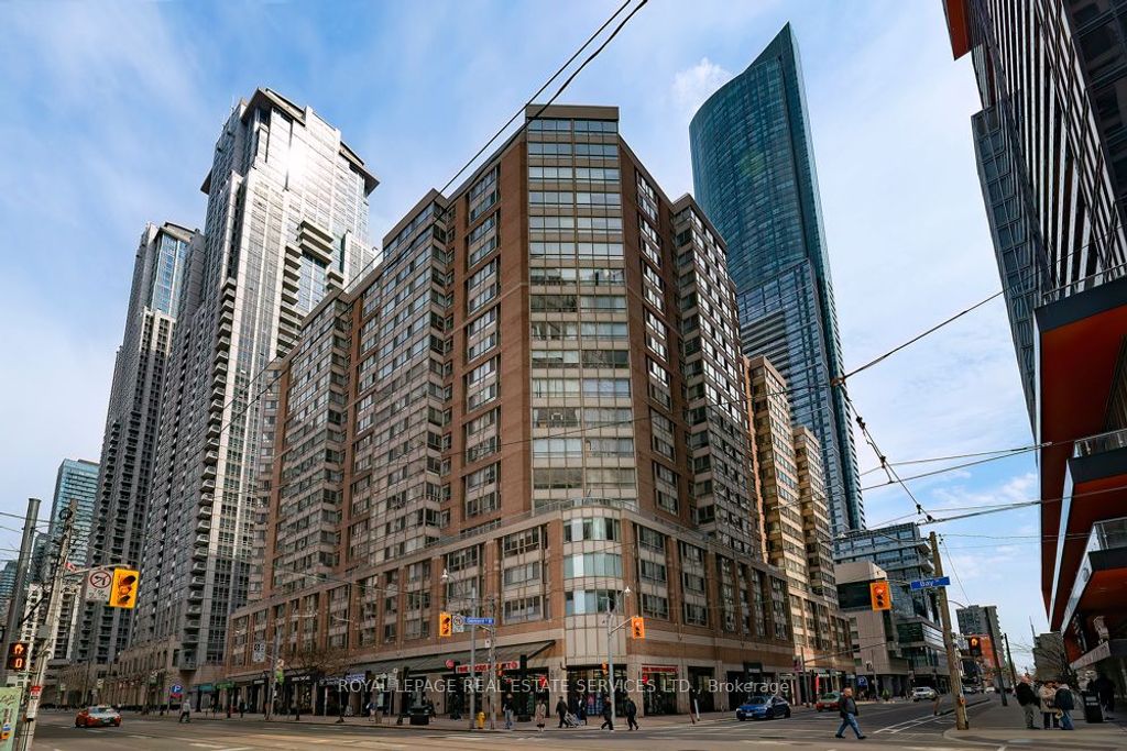 Photo of 711 Bay Street #320, Toronto, ON M5G 2J8 (MLS # C13156918)