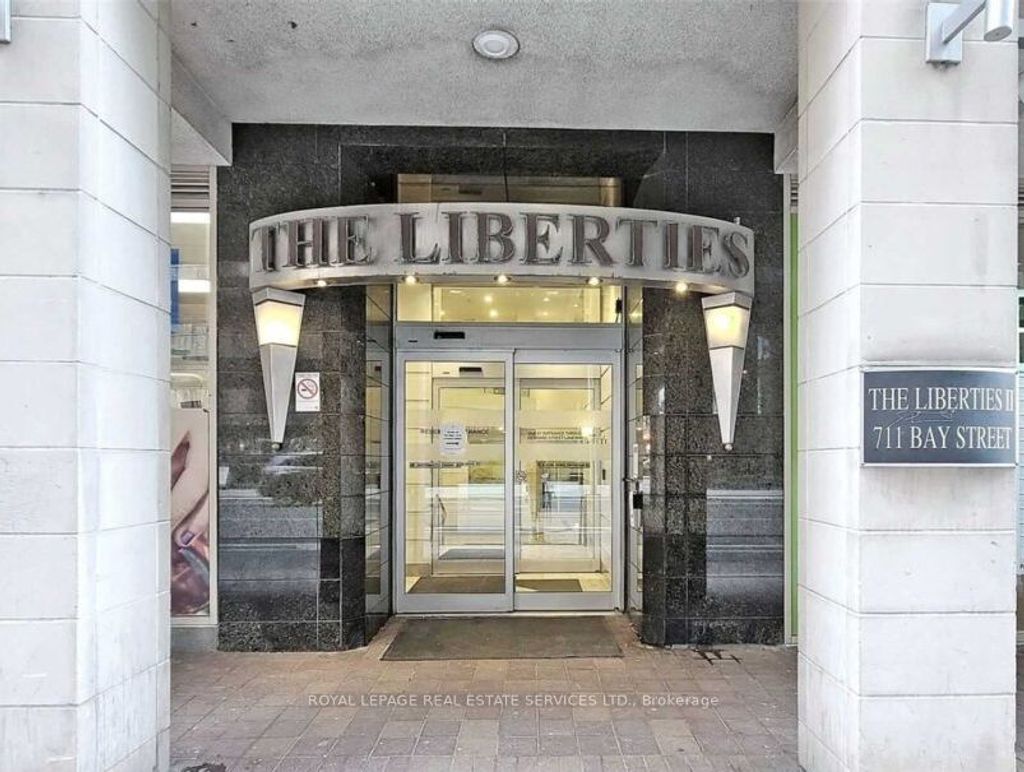 Photo of 711 Bay Street #320, Toronto, ON M5G 2J8 (MLS # C13156918)