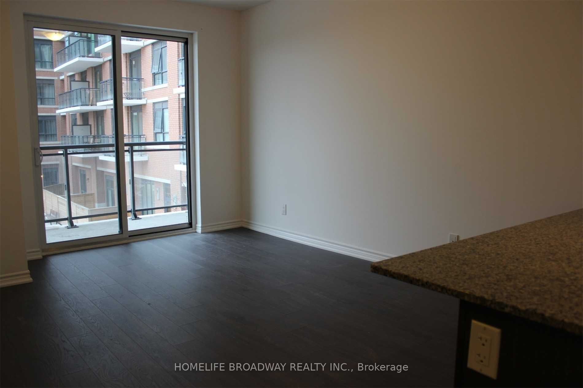 11611 Yonge Street 231