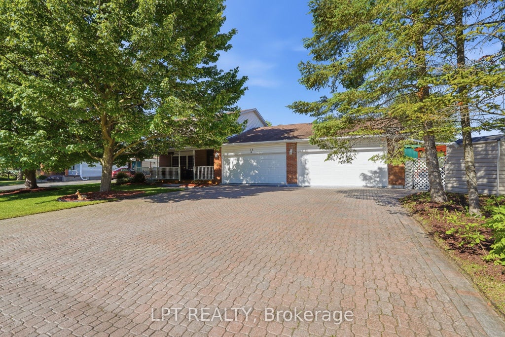 Photo of 18 Louise Crescent, Russell, ON K0A 1W0 (MLS # X13850268)