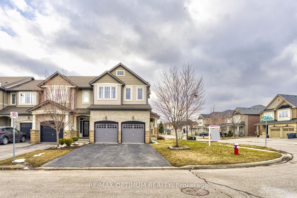 Photo of 7 Bonnieglen Farm Boulevard, Caledon, ON L7C 3X7 (MLS # W12907294)