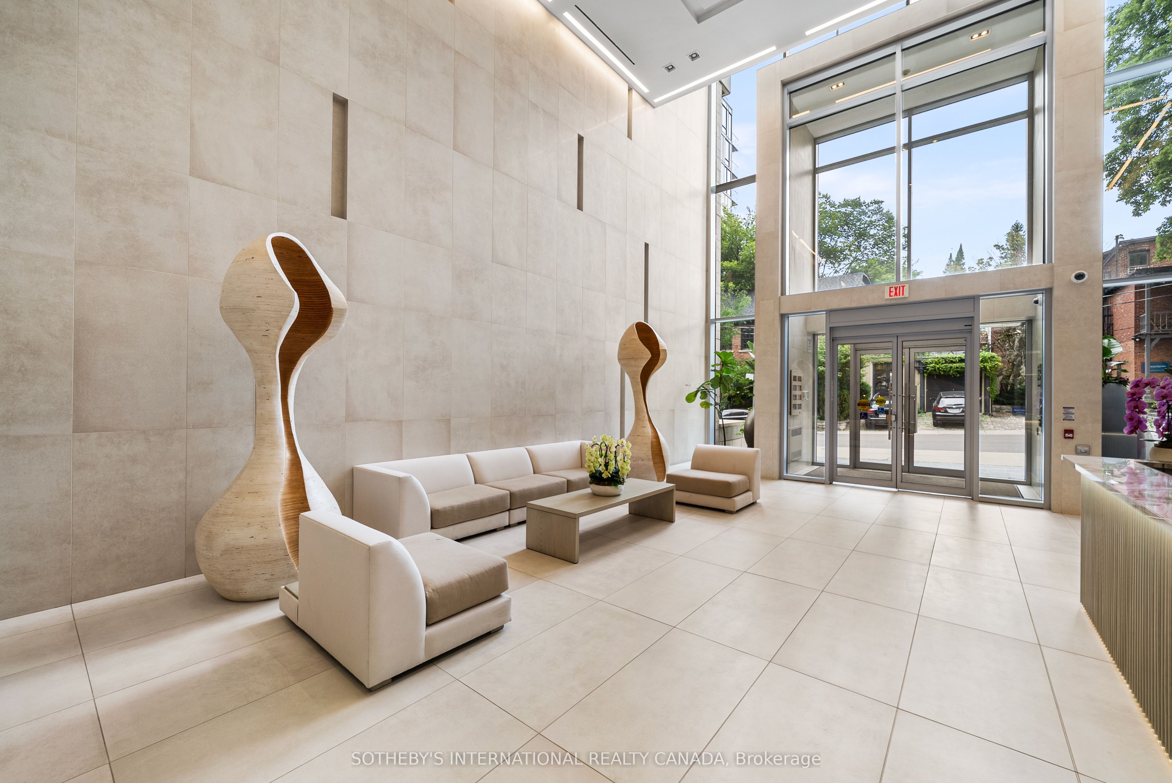 170 Avenue Road 1503