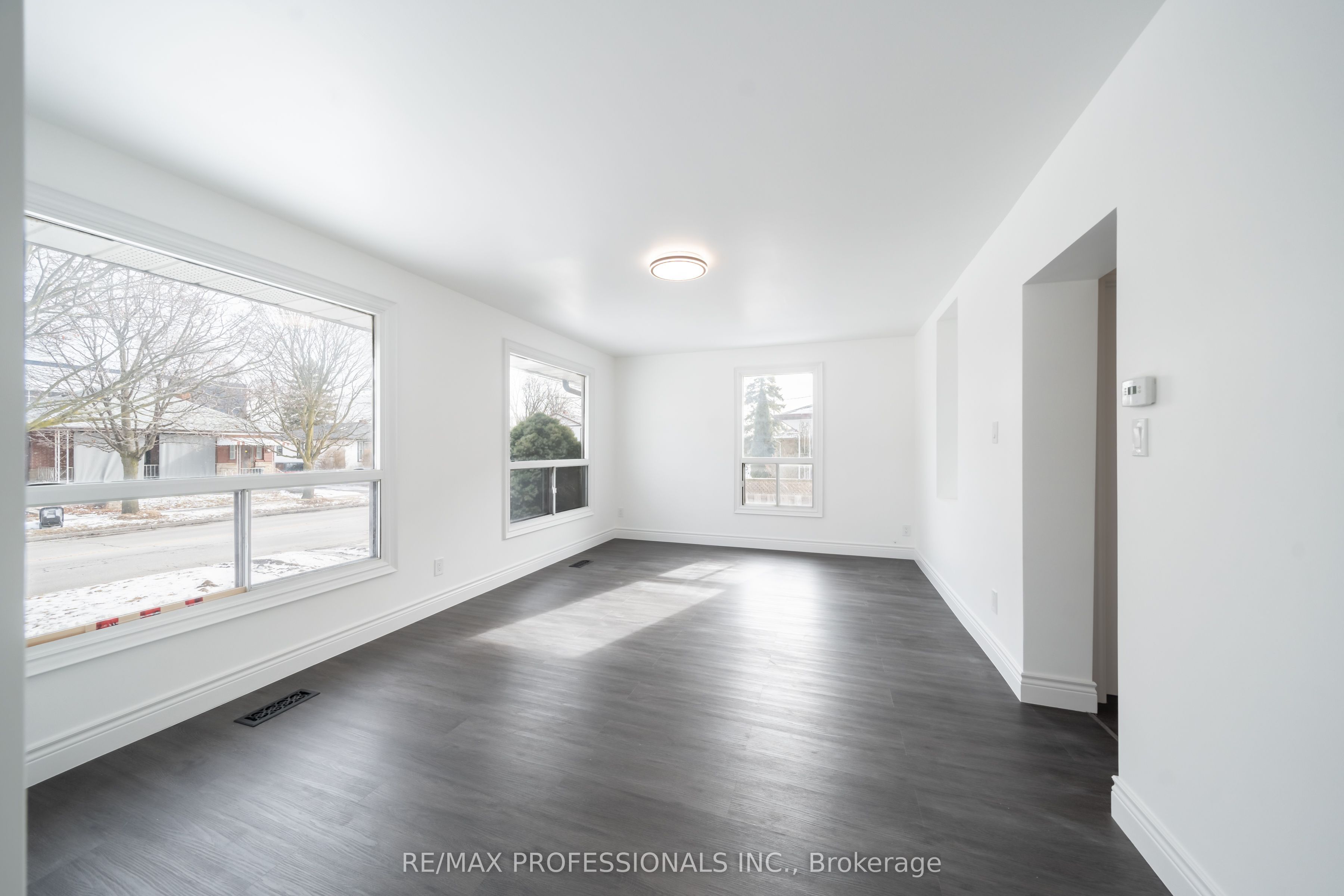 174 Thirtieth Street MAIN