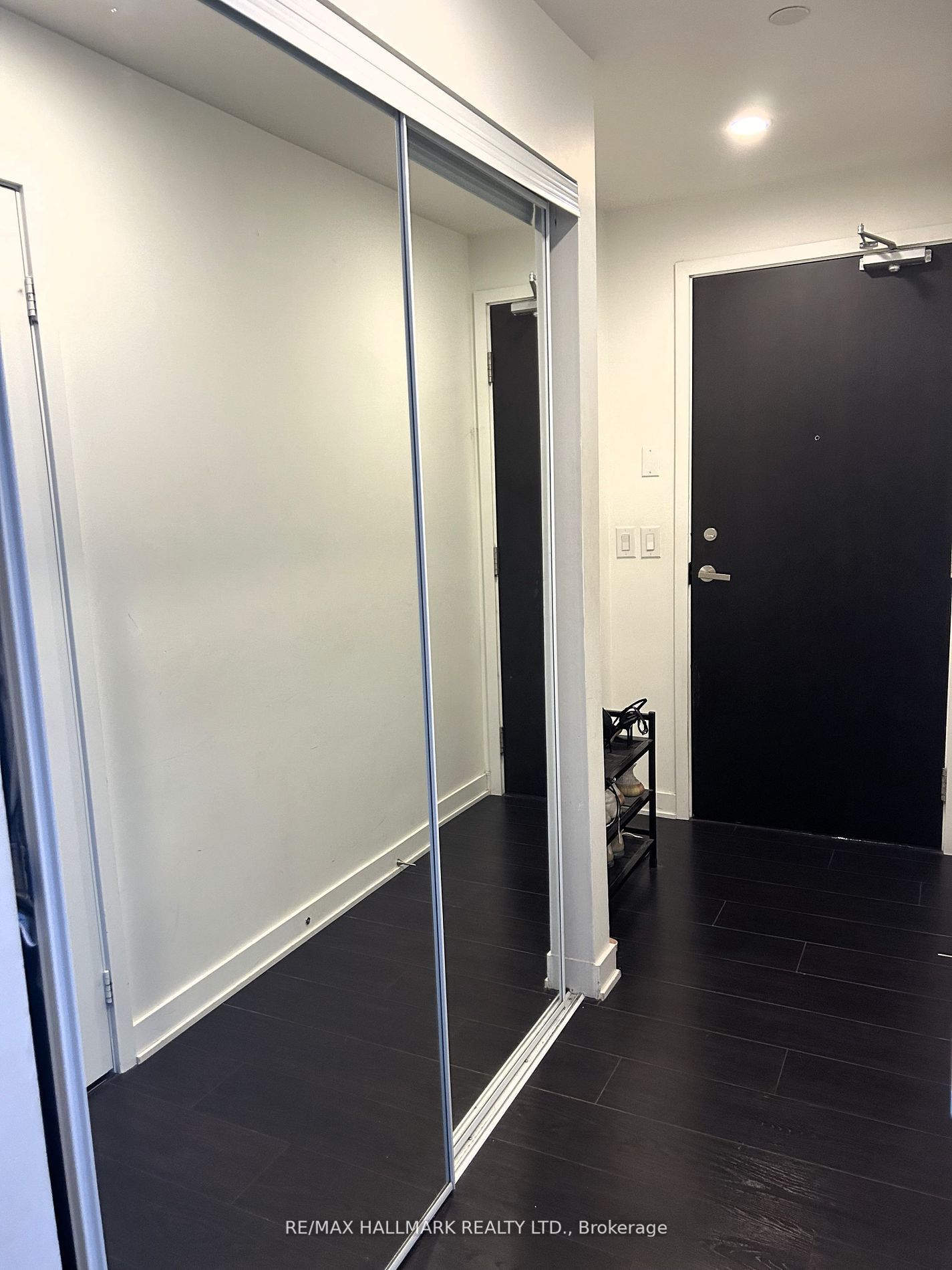 170 Sumach Street 2201