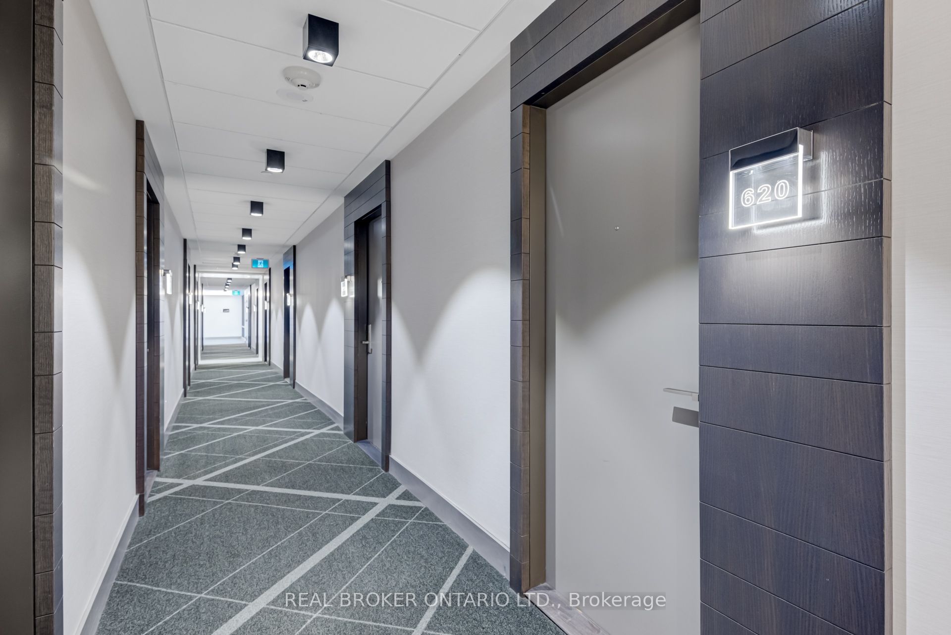 55 Merchants Wharf N/A 620