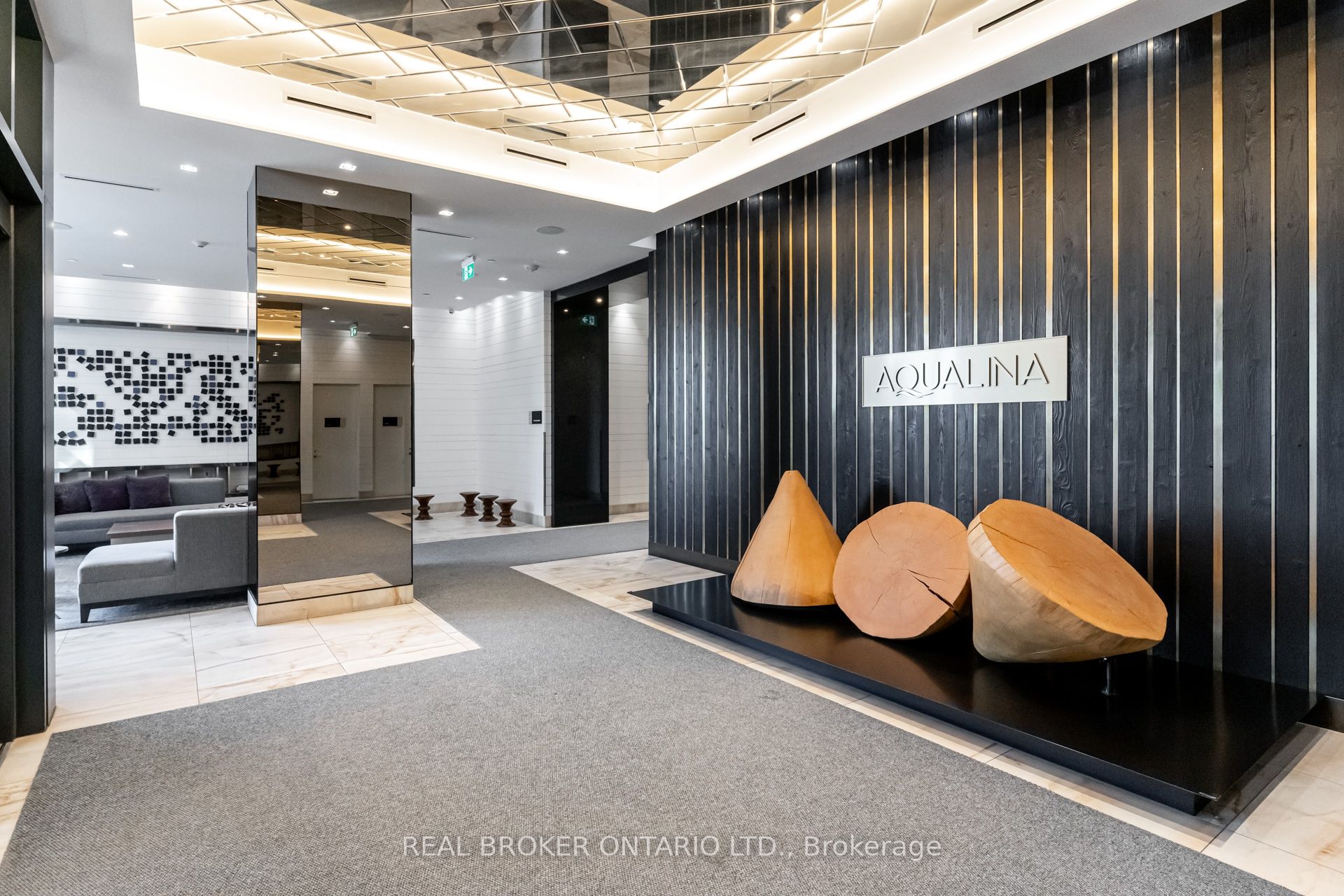 55 Merchants Wharf N/A 620