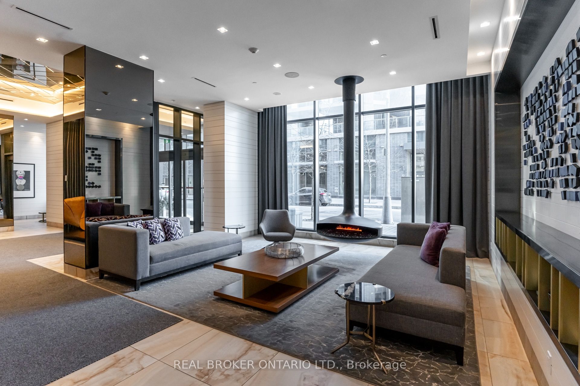 55 Merchants Wharf N/A 620