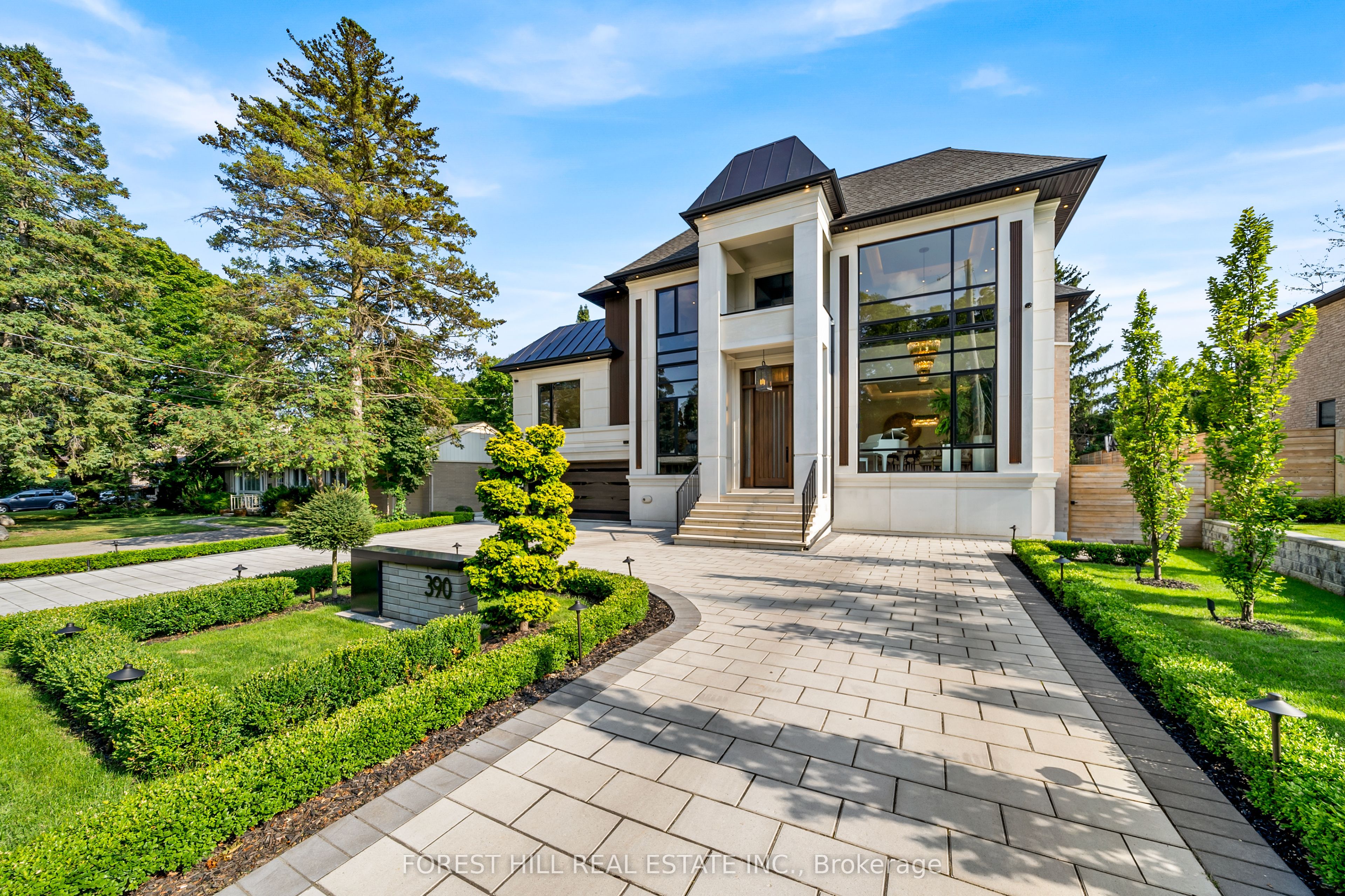 390 Kerrybrook Drive