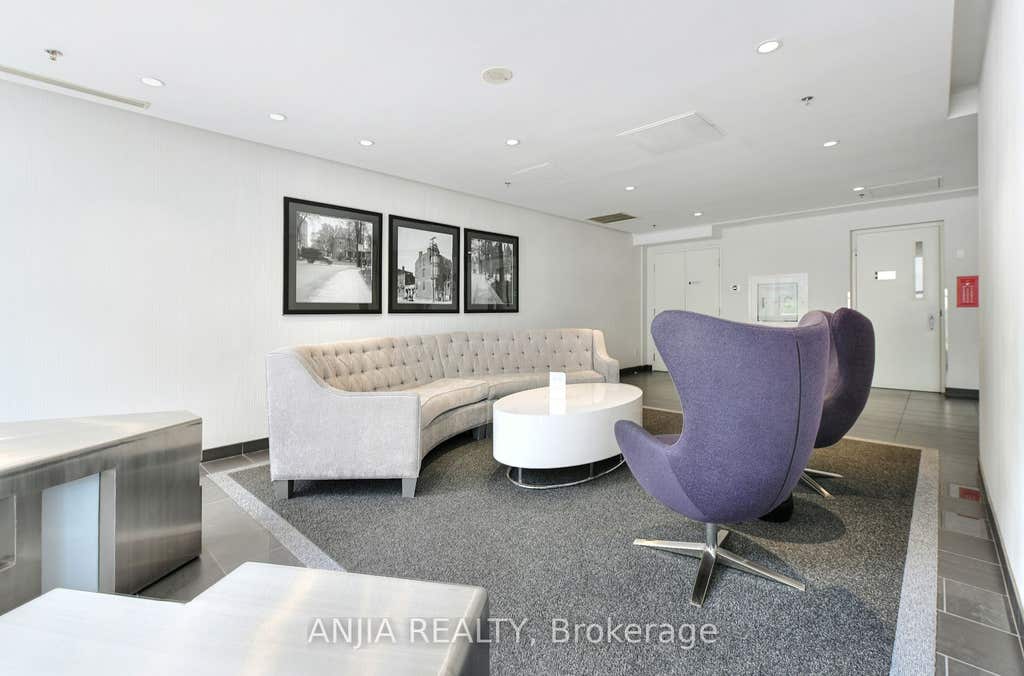 Photo of 281 Mutual Street #1001, Toronto, ON M4Y 3C4 (MLS # C13666514)