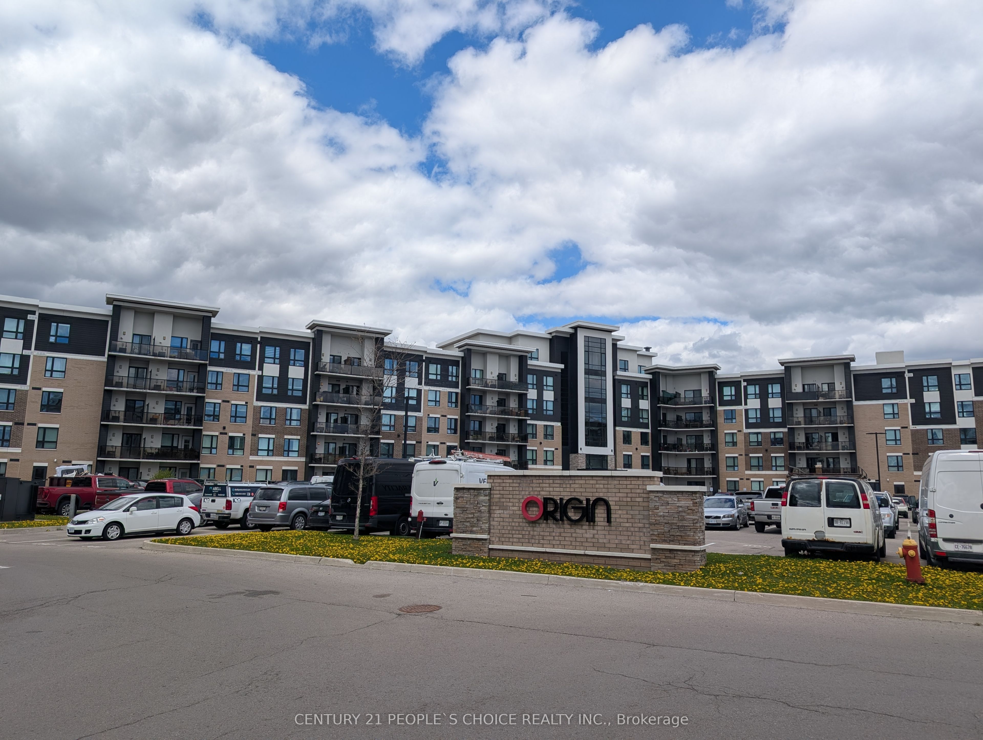 630 Sauve Street 526