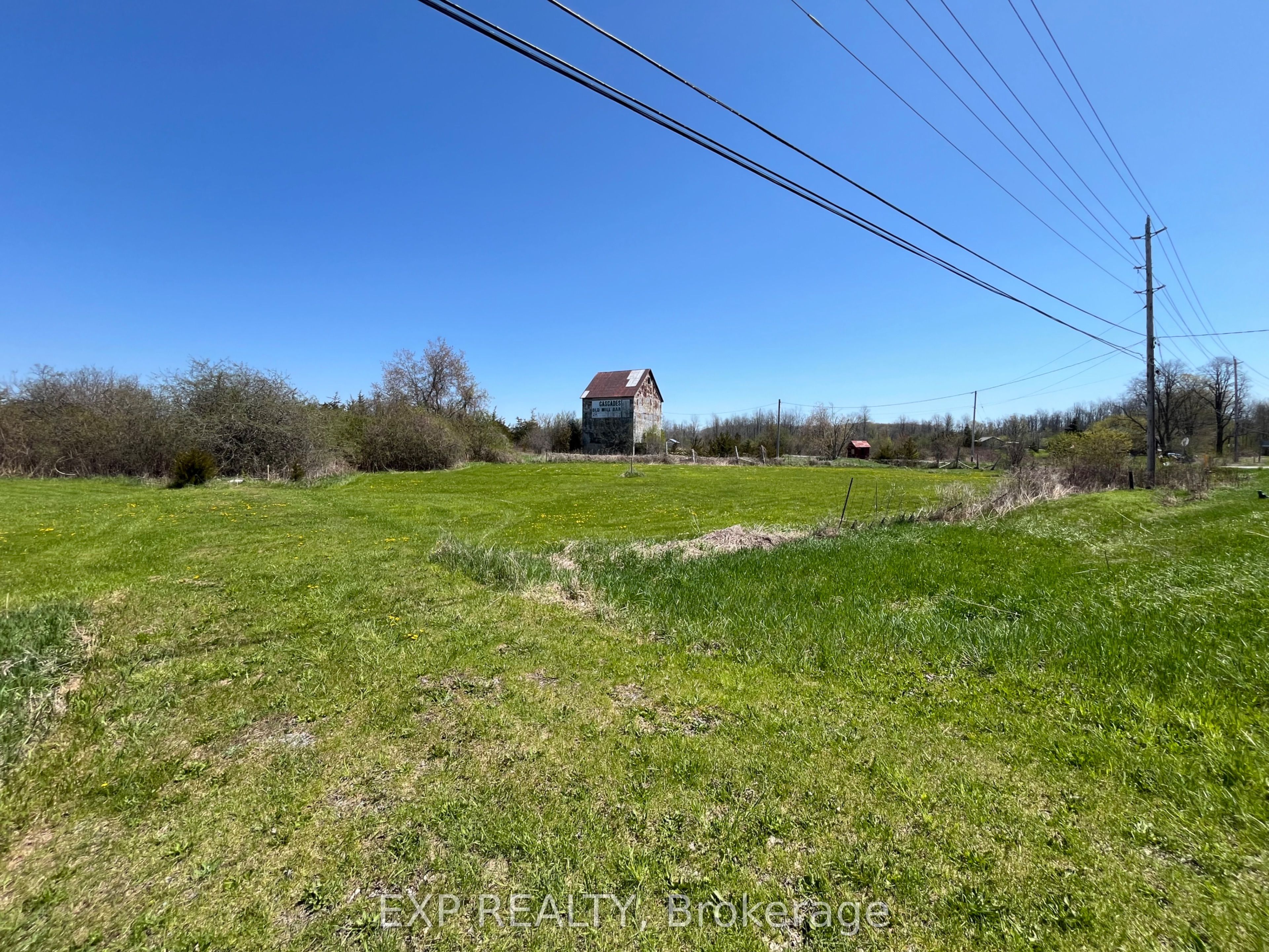 00 Loyalist Parkway