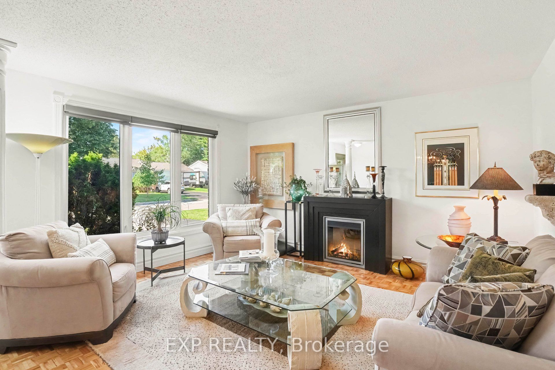 1347 Metz Crescent