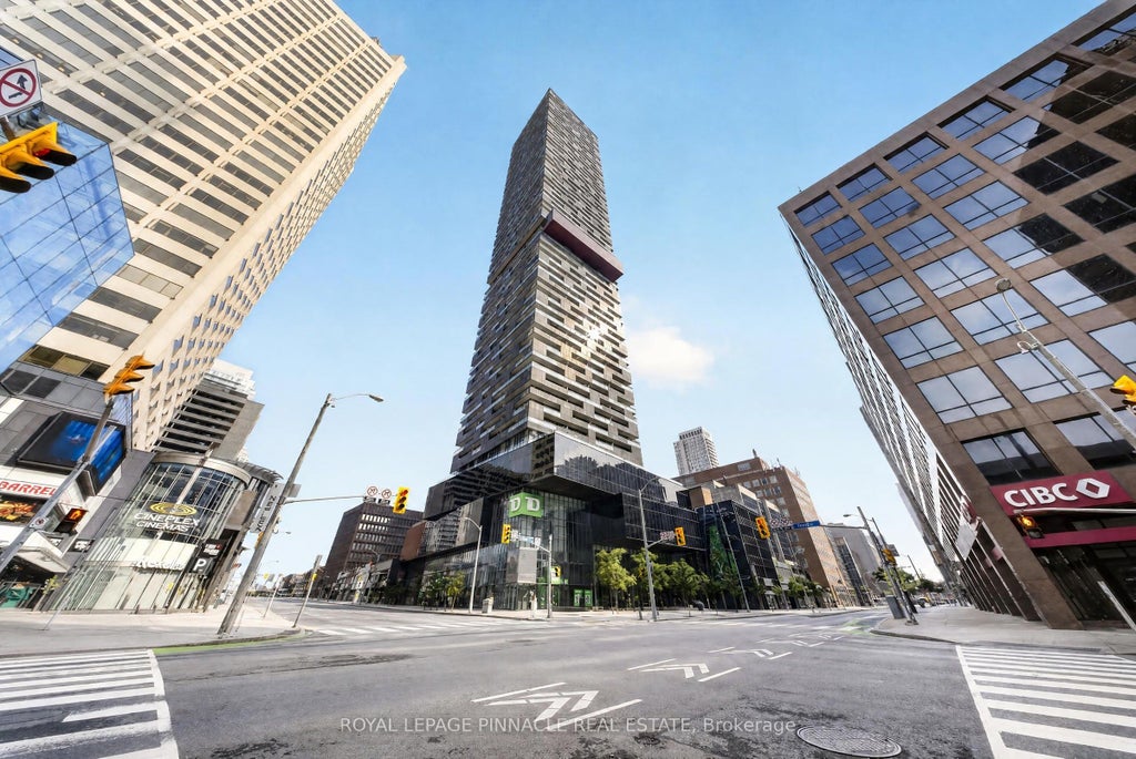 Photo of 8 Eglinton Avenue E #2002, Toronto, ON M4P 0C1 (MLS # C13738562)